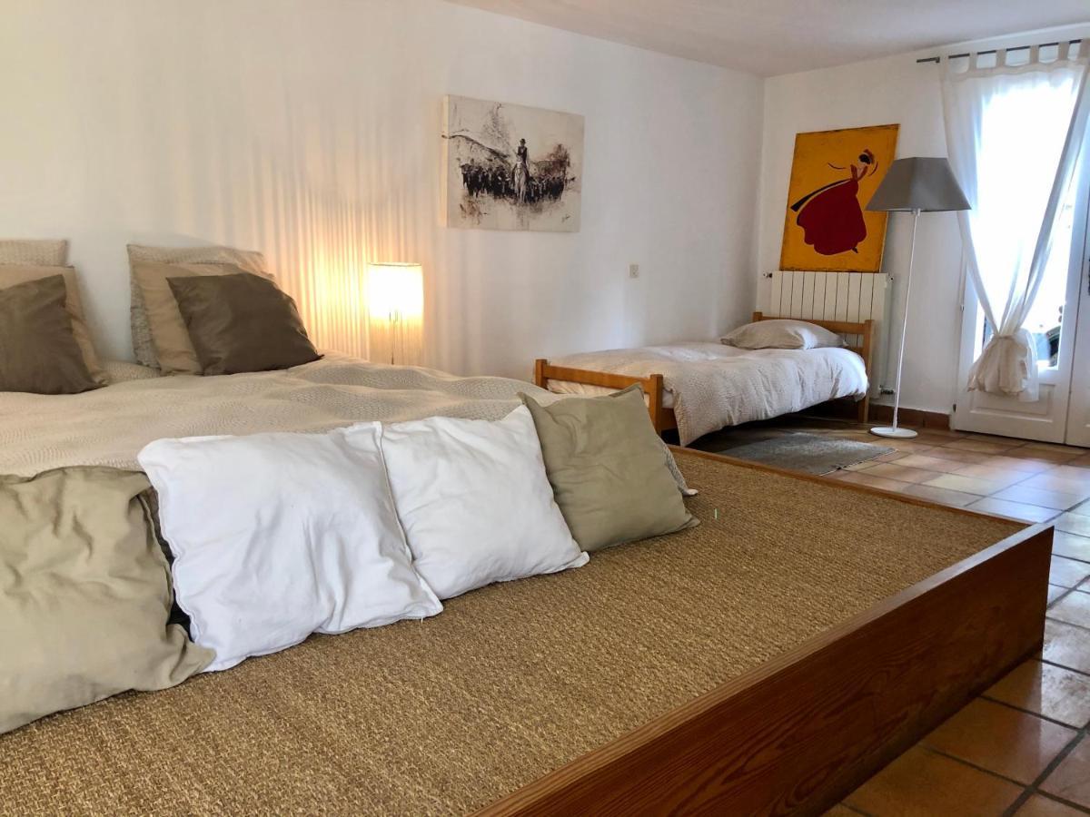 Mas Du Pont De Laute Villa Le Cailar Eksteriør bilde