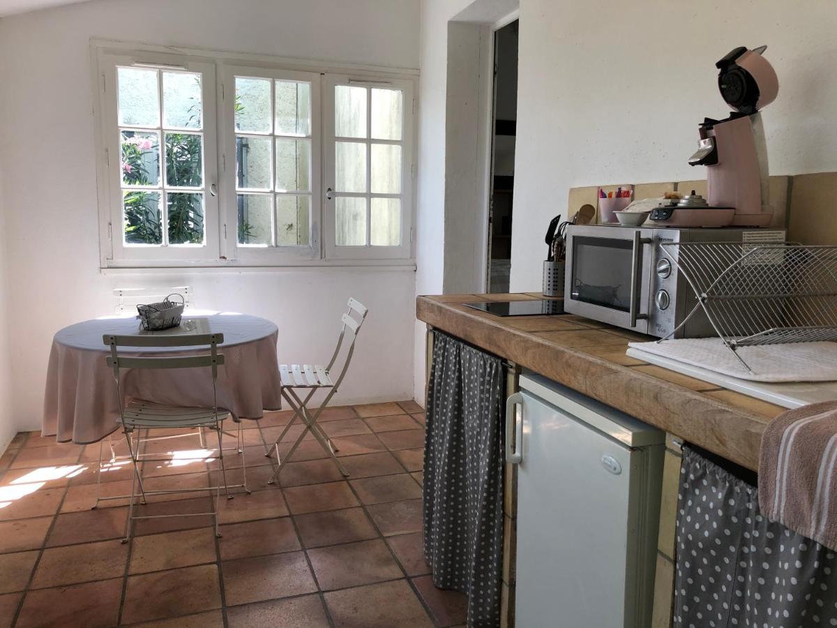 Mas Du Pont De Laute Villa Le Cailar Eksteriør bilde