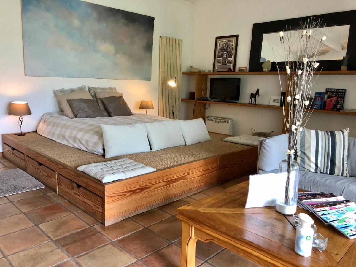 Mas Du Pont De Laute Villa Le Cailar Eksteriør bilde