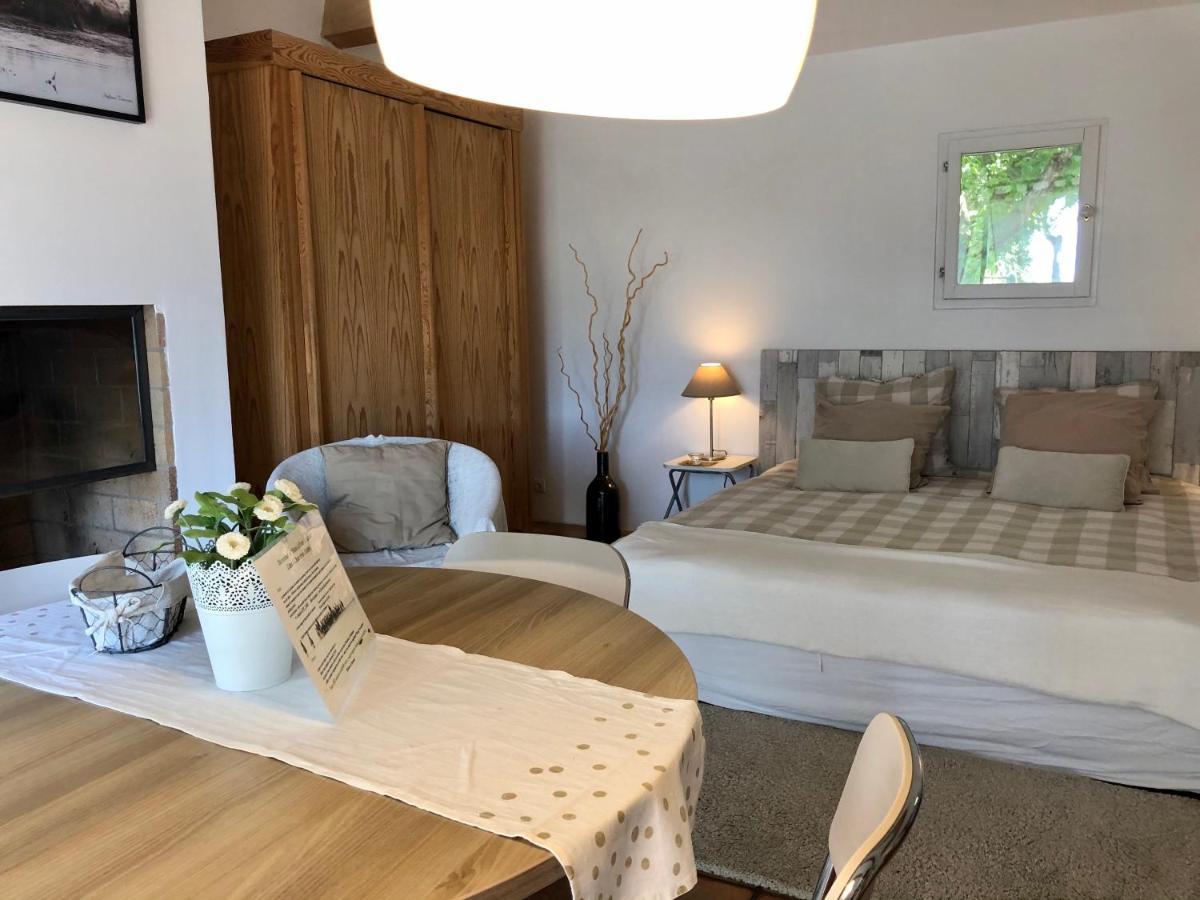 Mas Du Pont De Laute Villa Le Cailar Eksteriør bilde
