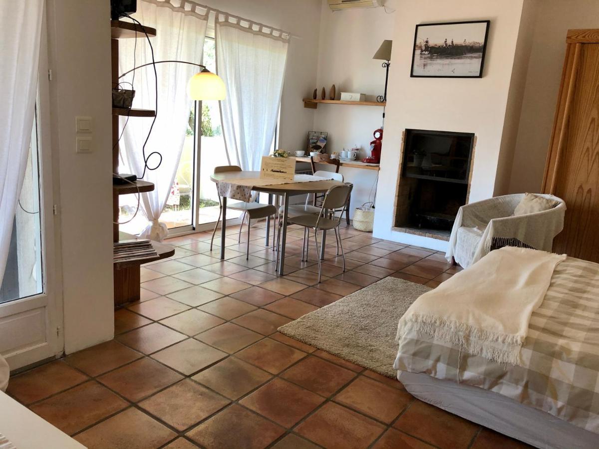 Mas Du Pont De Laute Villa Le Cailar Eksteriør bilde