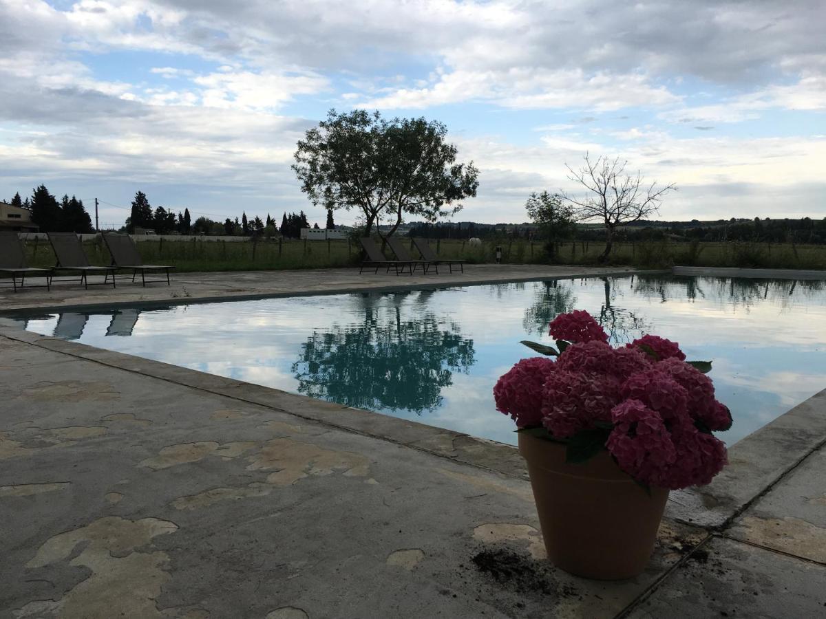 Mas Du Pont De Laute Villa Le Cailar Eksteriør bilde